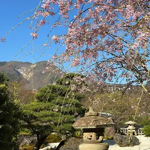 Onsen & Garden -asante Inn- , Hakone Japonia