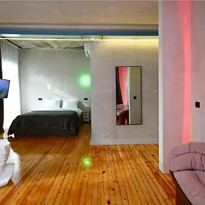 Apart Otel Paradox