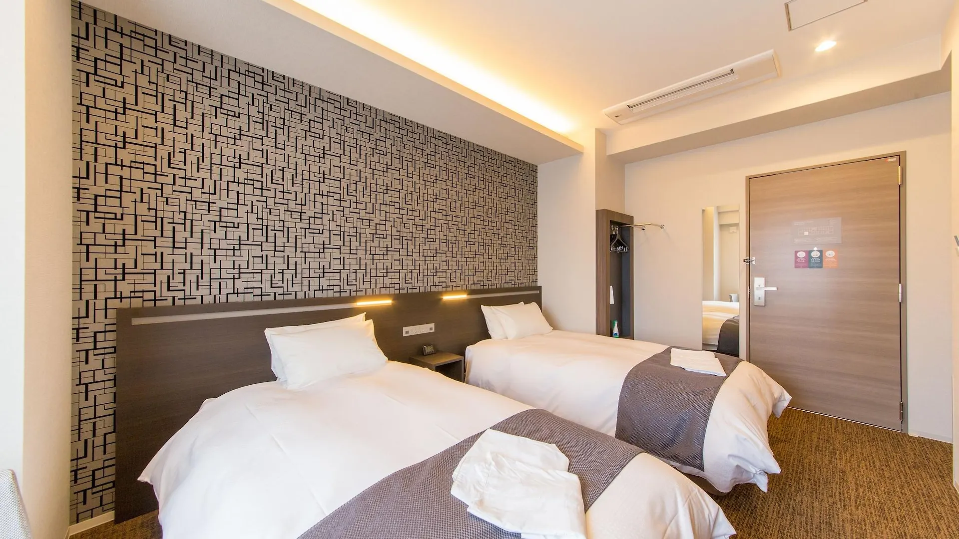 ***  Hotel M's Plus Shijo Omiya Kyoto Japan